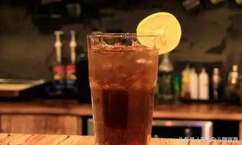 女生酒吧喝酒不要碰的三款酒,女生在酒吧不能喝的四种酒