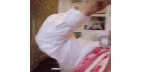 有了全世界3秒卖一瓶的“液体黄金“，干燥、长痘就与你无缘了！