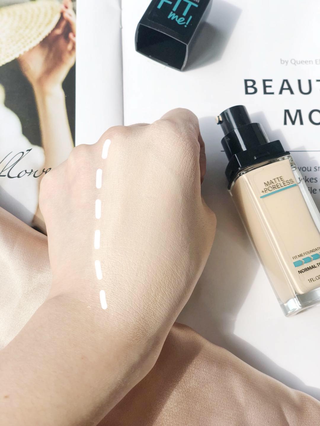 蜜丝佛陀烟酰胺粉底液,蜜丝佛陀和美宝莲粉底液