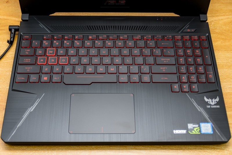 华硕飞行堡垒6笔记本怎么样,华硕飞行堡垒6代i5评测