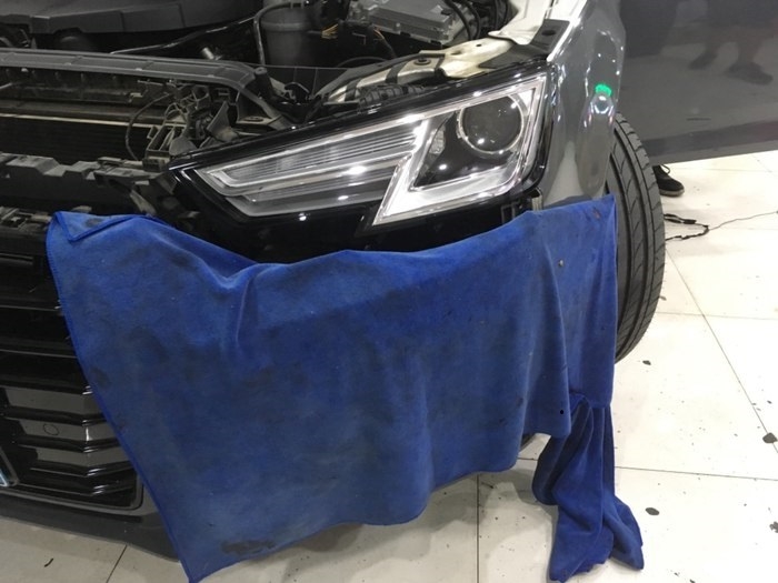 汽车卤素灯不聚光怎么调,汽车灯泡卤素灯不聚光怎么回事