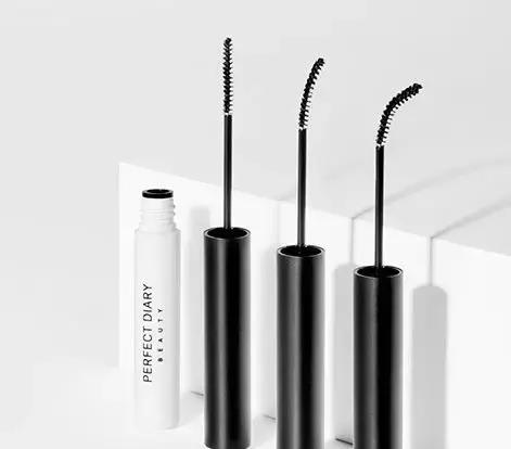 下水道女孩喜欢什么化妆品?200多搞定一套!