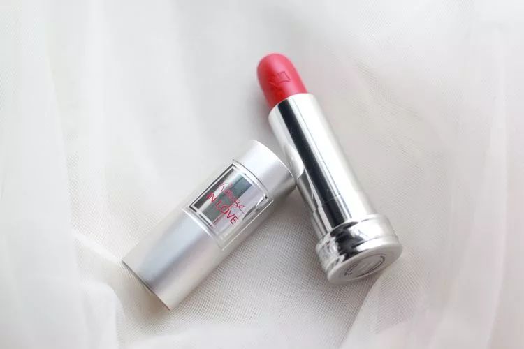 最近卖断货的口红,卖断货的口红大集合