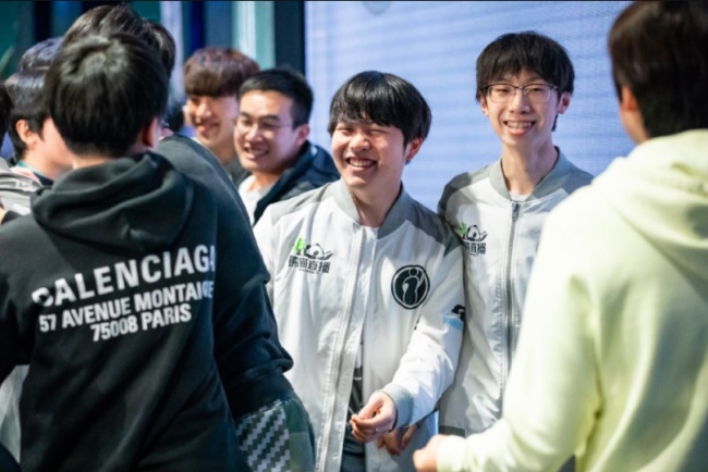 fnc中单对doinb比赛,fnc中单评价doinb小天回应