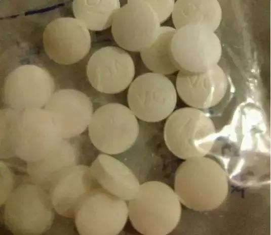 水培植物怎么养不会烂根叶黄,水培植物怎样养长得快又好养