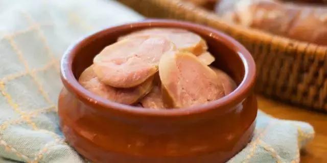 自己制作香肠卫生吃的放心,正宗川味自制烟熏麻辣香肠1500g