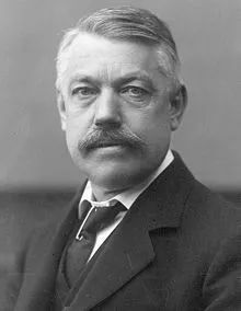 玻尔:丹麦国脚踢进奥运会斩获银牌,跨界当数学家还是菲尔兹主席