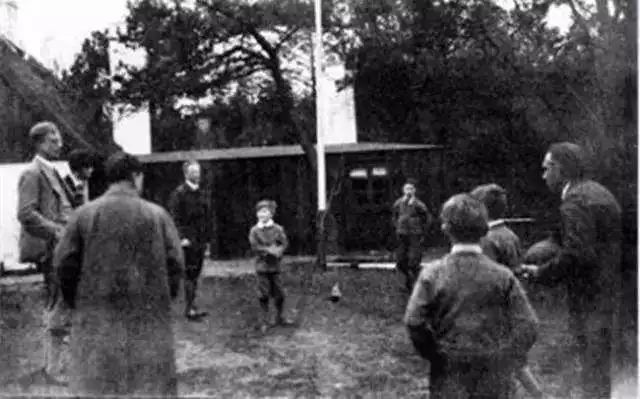 科学家玻尔有多厉害,物理学家玻尔与爱因斯坦