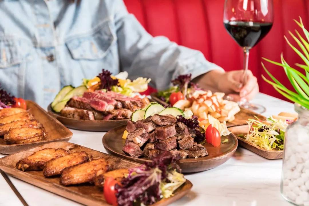 喝完这杯“电影同款”，你就是主角！