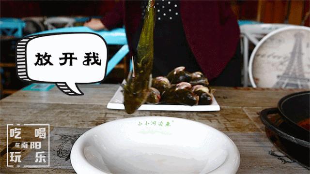 爆！光武路这家店用活鱼下锅！一口鲜到爆炸！吃完简直要犯罪！