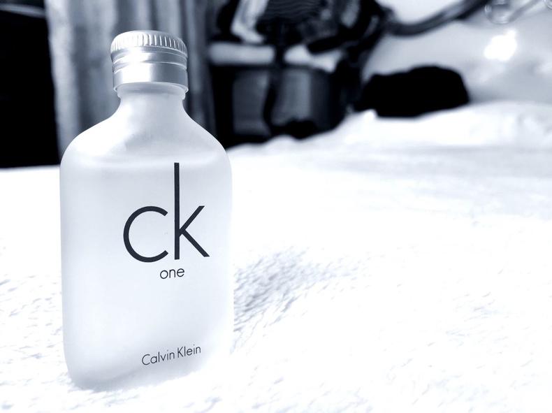 适合一年四季喷的男士香水,有什么让人闻起来就上瘾男士香水