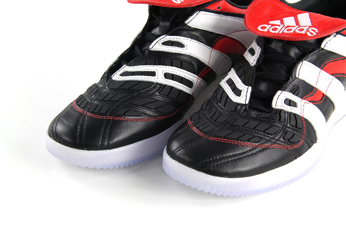 鐚庨拱涔嬮瓊闃胯开杈炬柉閰嶈壊,闃胯开杈炬柉鐚庨拱predator钃濊壊