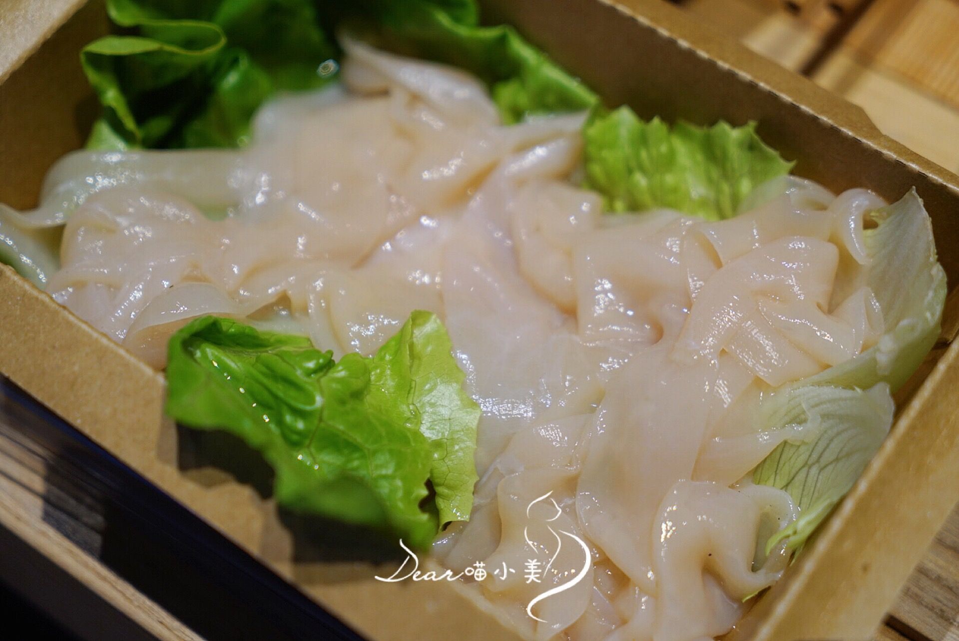 起风了降温了依然很热,起风了降温了多穿点衣服