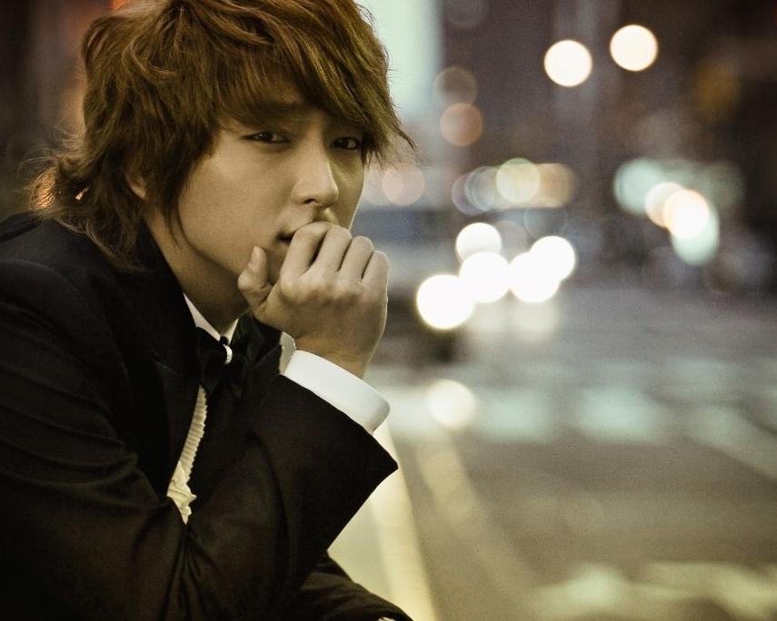 拥有丹凤眼的5位男星，韩国有李准基，天朝有邓伦