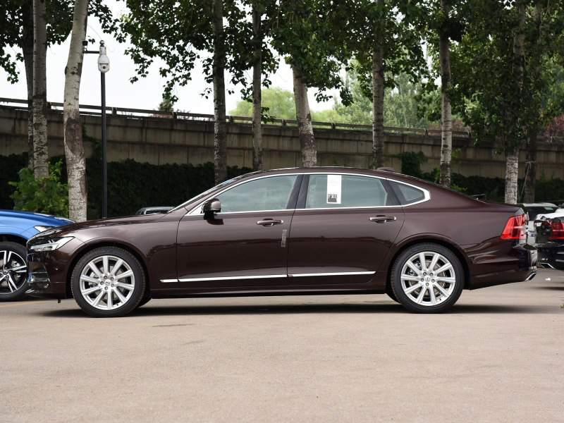 沃尔沃s902019款用车感受,沃尔沃s902019款值不值得买