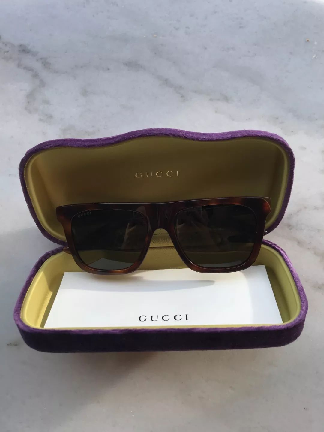 编辑们去了一趟时装周，攒了半年的工资全！没！了！