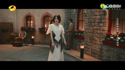 幻乐之城王菲被任素汐唱哭完整版,任素汐唱哭了王菲合作的幻乐之城