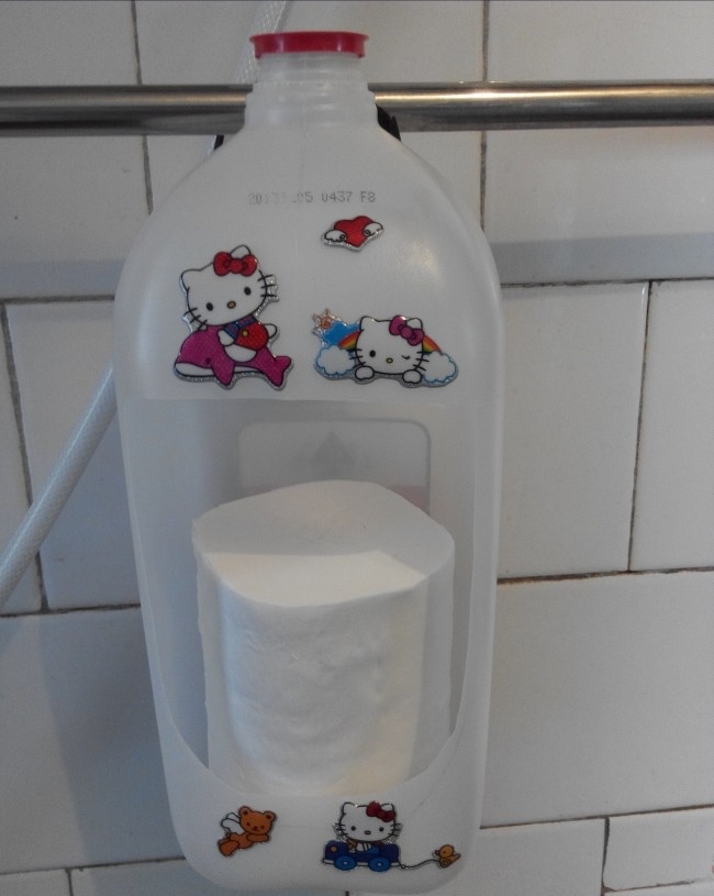 家里喝完的瓶子千万别扔哦,家里喝完的酒瓶先不要扔