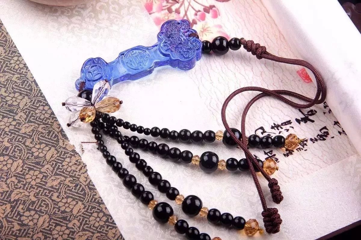 施华洛世奇水晶和天然水晶的区别,施华洛世奇天鹅水晶真假鉴别