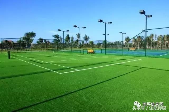 丙烯酸球场生产配方,丙烯酸球场的优缺点