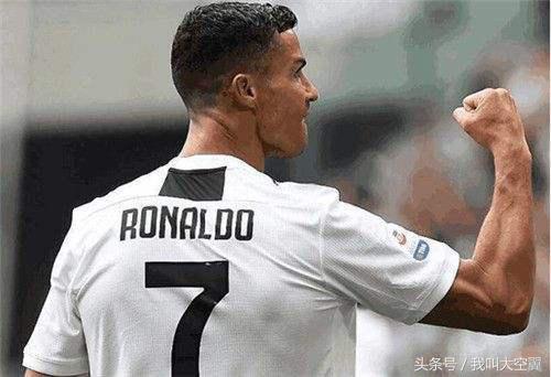 c罗状态为什么下滑的这么厉害,c罗还能在顶尖水平保持3到4年