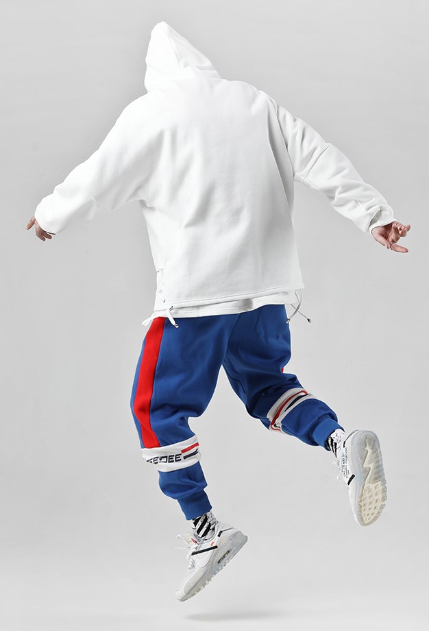 这种又舒适又时髦的卫裤请给我来一打好吗？