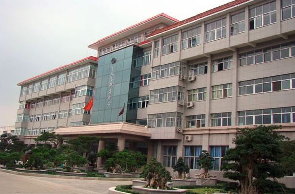 他32年只做一味调料，8分钱利润却年赚3亿！怎么做到的？