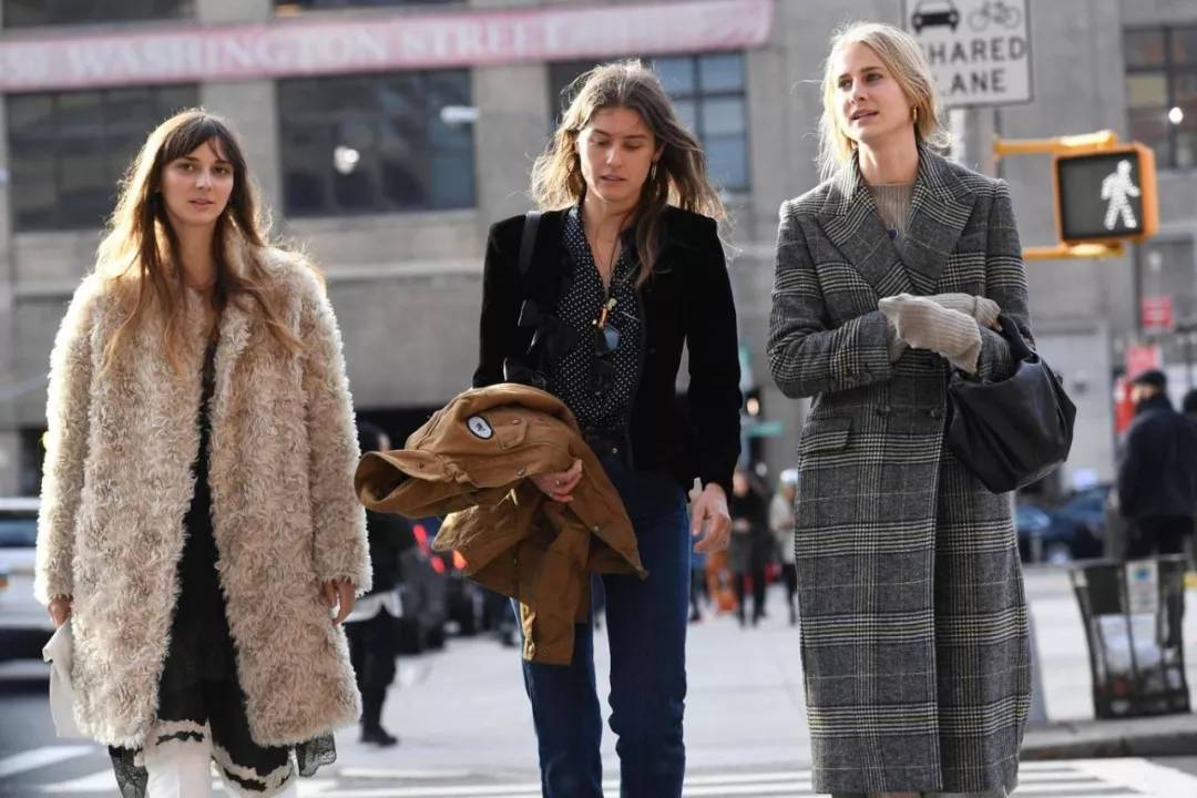 2022最流行的大衣款式,今年最流行的爆款大衣