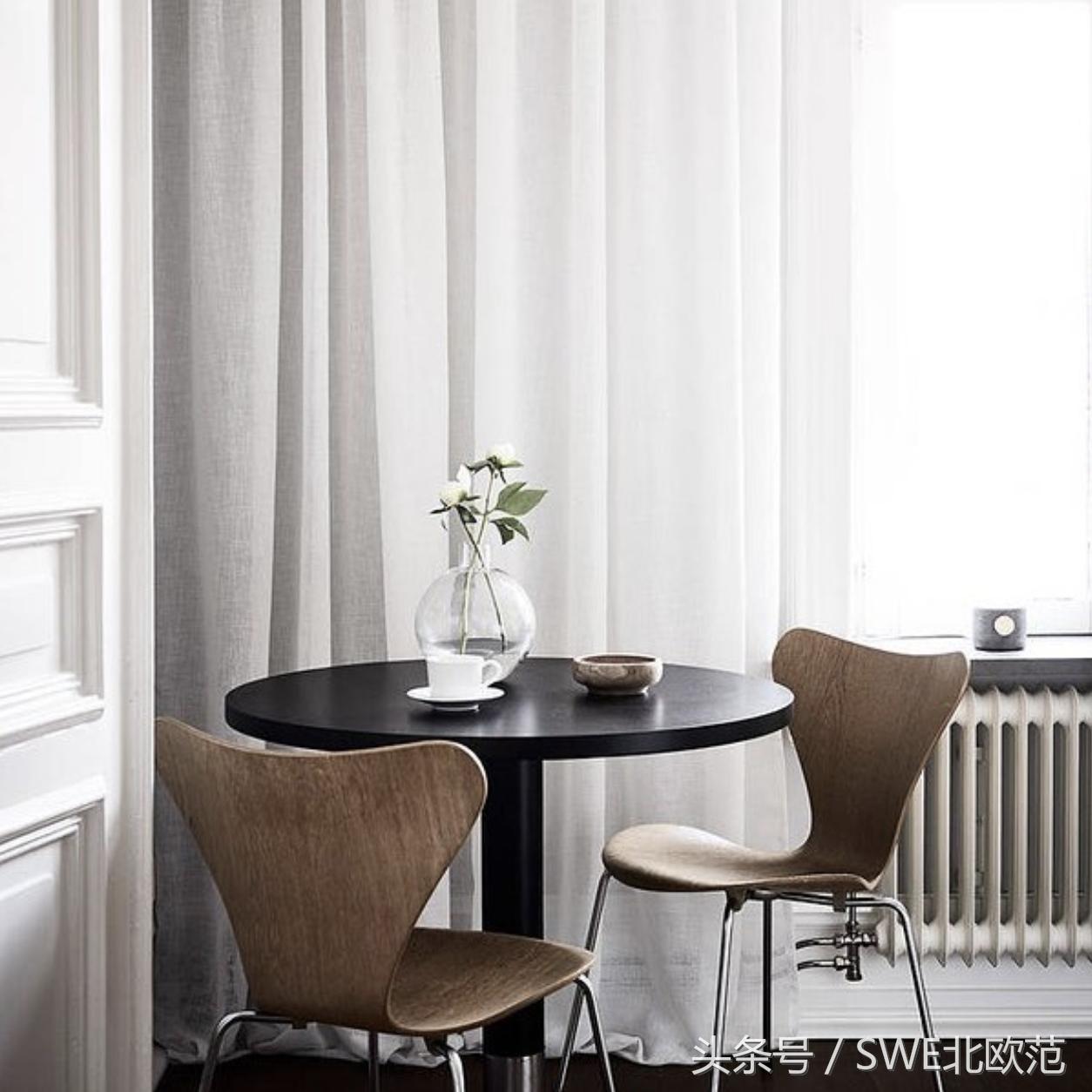 2.7米宽的餐厅怎么放圆餐桌,北欧实木圆餐桌