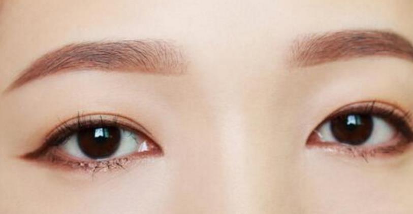 如何让眉毛浓密且眉形变好,无眉星人眉毛怎么处理