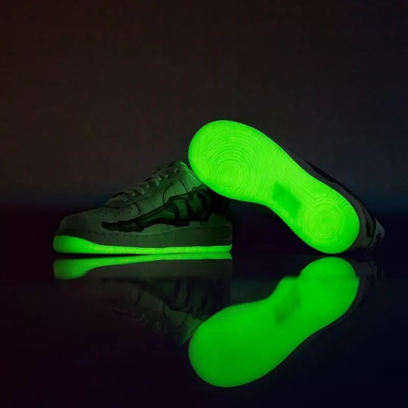 yeezy哪双最值得买 (两双yeezy新品即将发售)