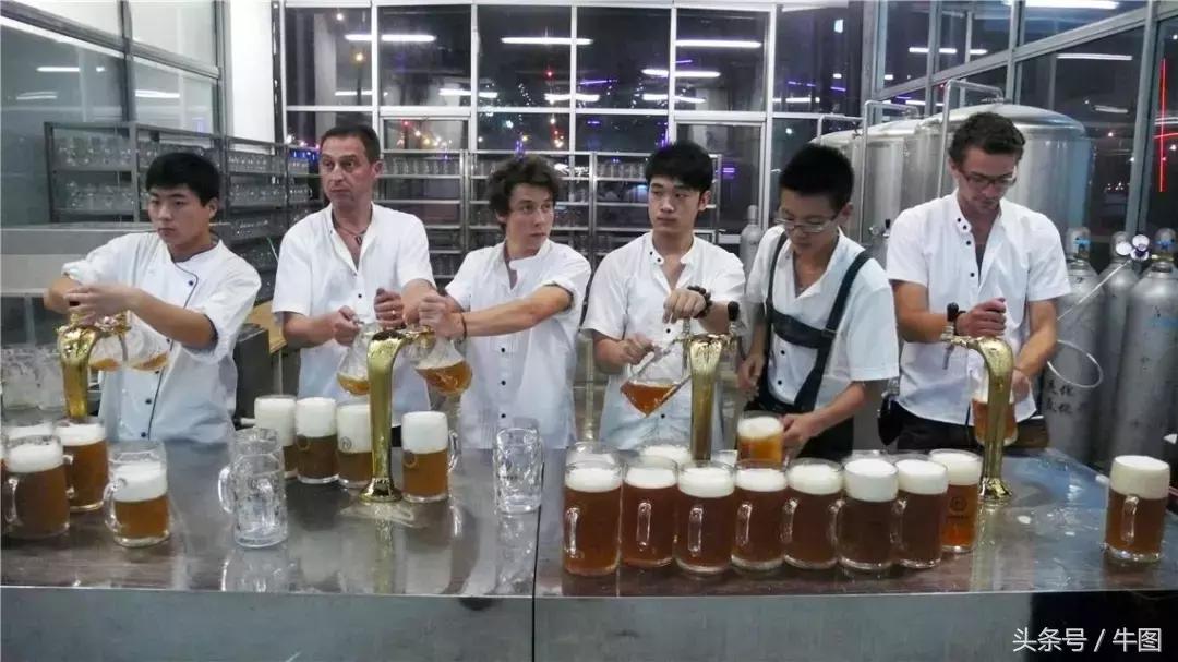 名家名作｜王文澜：年代范儿！40年，从老北京到新北京