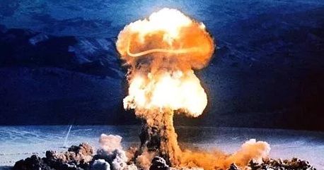 复仇之刃韩国,复仇之刃出什么武器