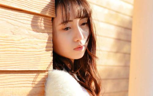 小伙子救美女总裁应聘成功,小伙救美女没想到她是集团总裁