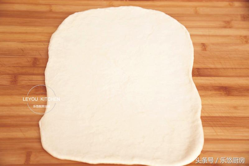 在家也可以轻松做蓬松暄软的面包,买回来的面包怎么做简单好吃
