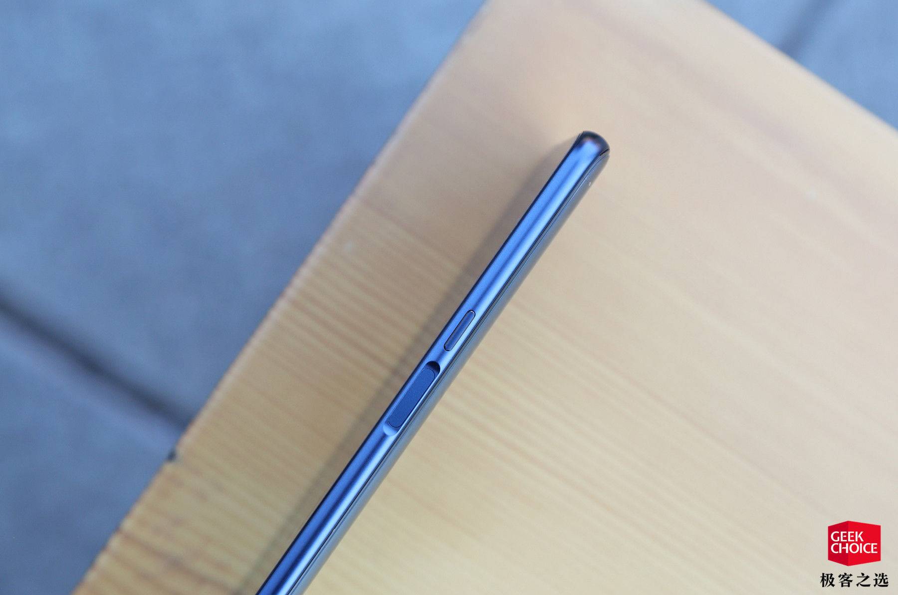 努比亚x手机双屏黑科技测试,努比亚x和vivo双屏版哪个值得买