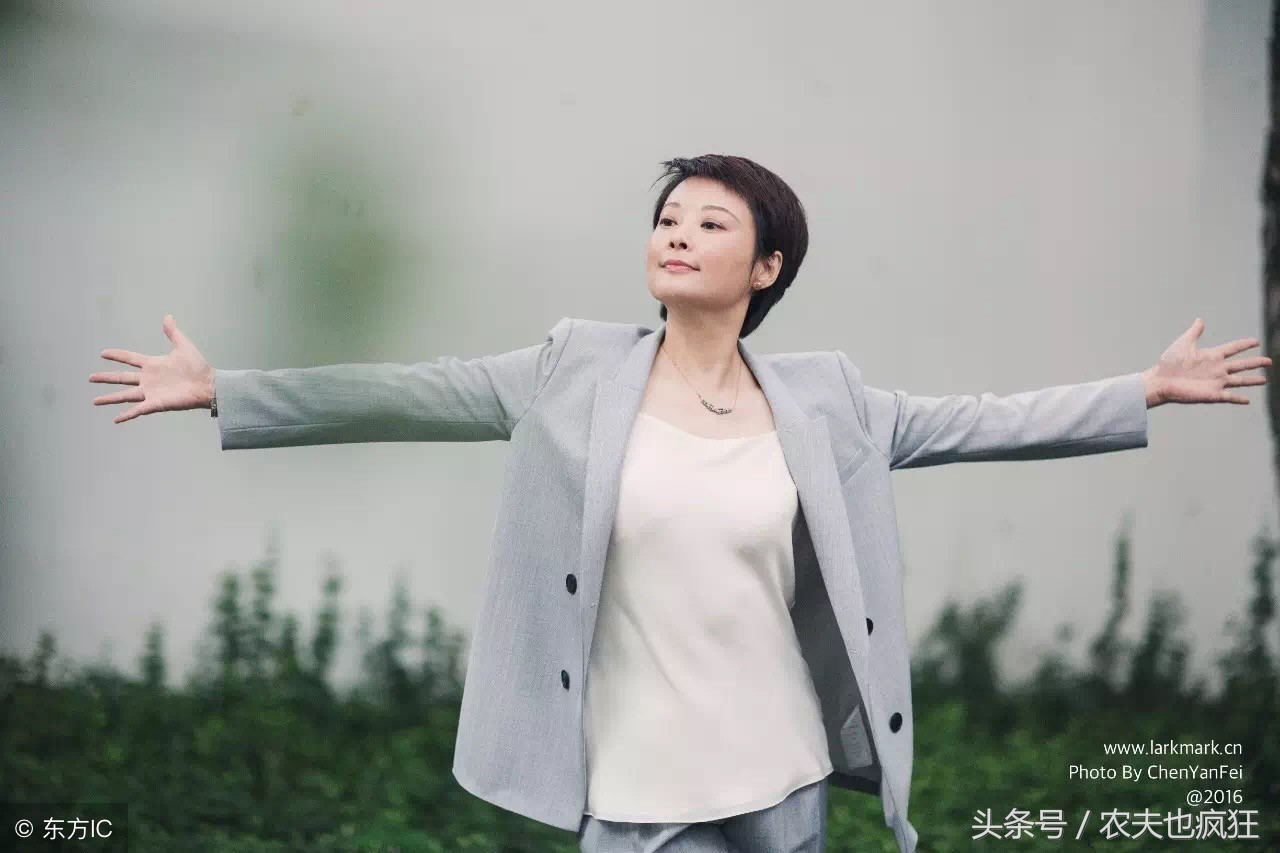 耳不闻人之非口不言人之过,耳不闻人是非口不言人之过