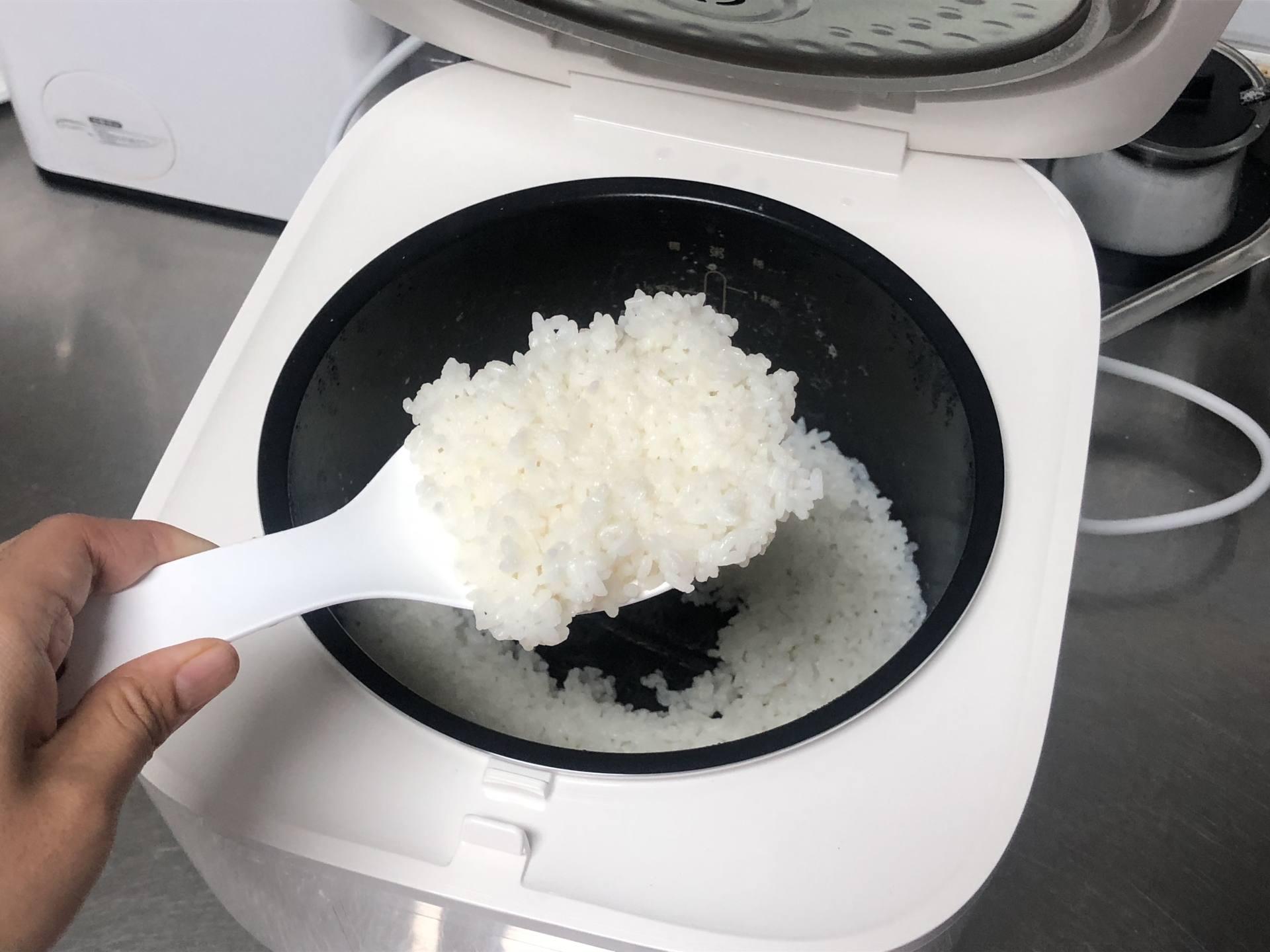 电饭煲饭煮多了不好吃,米饭煮出来不香是电饭煲的问题吗