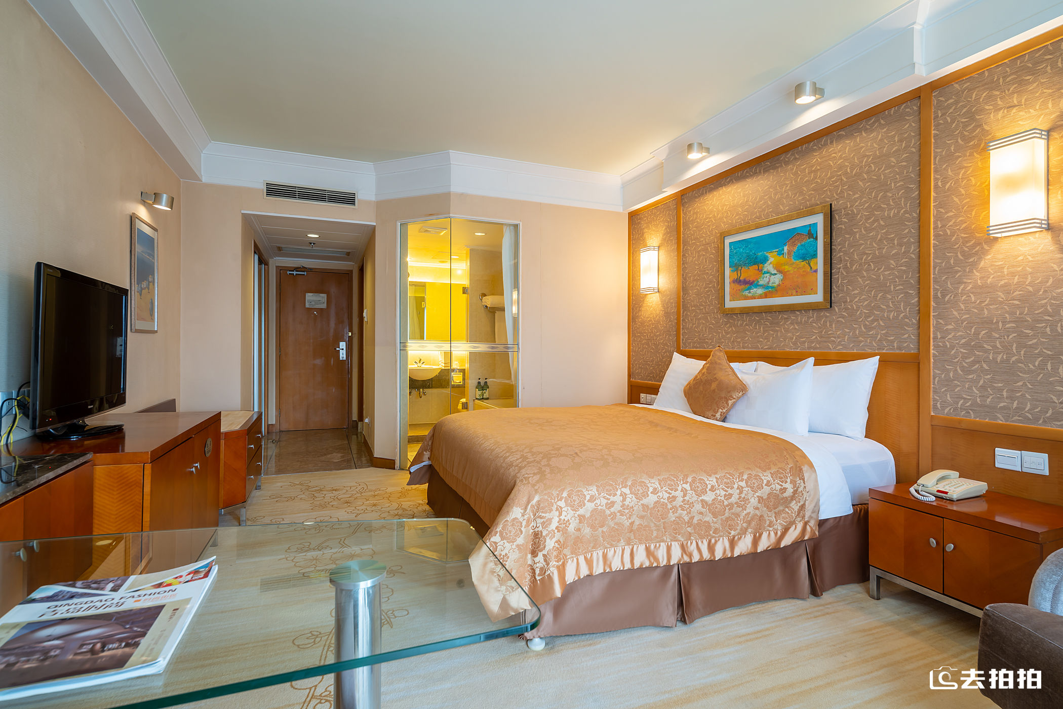 去拍拍蓝海酒店l做一片有温度的“蓝海”