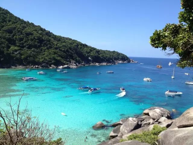 为什么不能在泰国酒吧二楼摇铃铛,去泰国旅游为啥不能去酒吧二楼