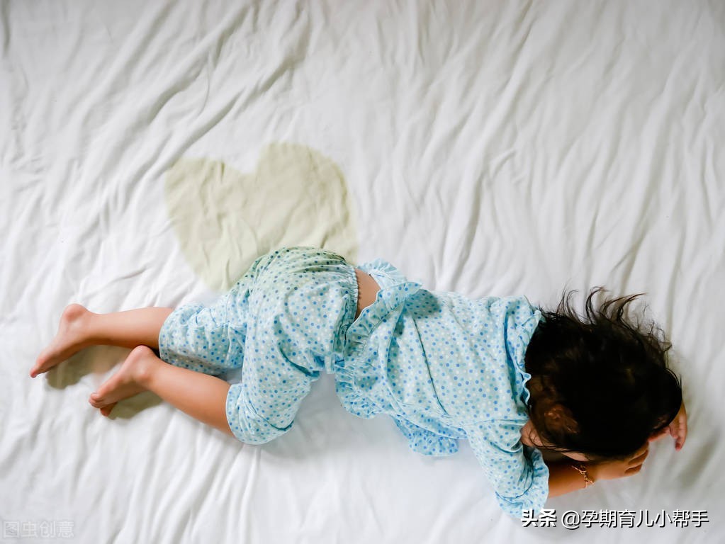 戒掉尿不湿的正确指导方法,如何戒夜间尿不湿最简单的办法