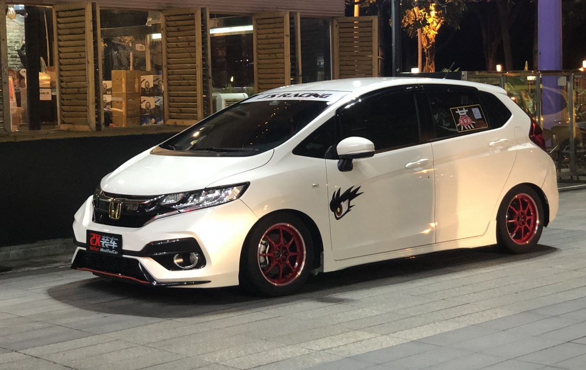 新版gk5超跑,平民超跑gk5改装动力