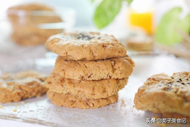 香甜酥核桃的家常做法,家庭核桃酥的配方和做法