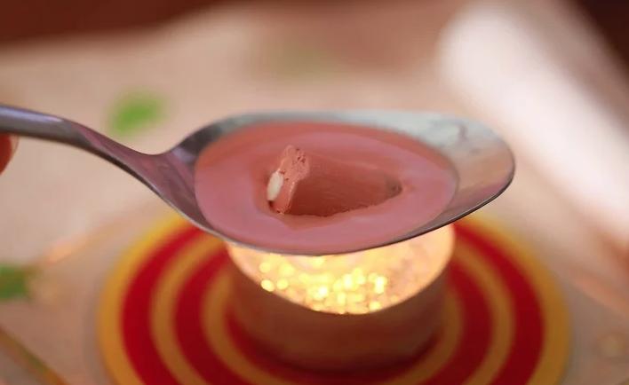 口红断了千万别丢这招修复,口红尖碰坏了怎么复原