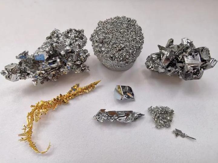 元素周期表购买1克需要多少钱,把元素周期表都买了要花多少钱