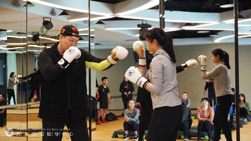 泰森张君龙直播,中国泰森张君龙最新一场比赛