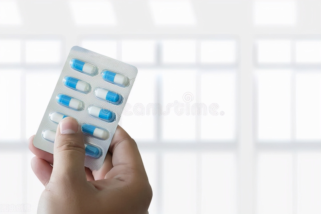 中老年人失眠多梦可以吃阿胶吗,中老年失眠有什么好办法解决