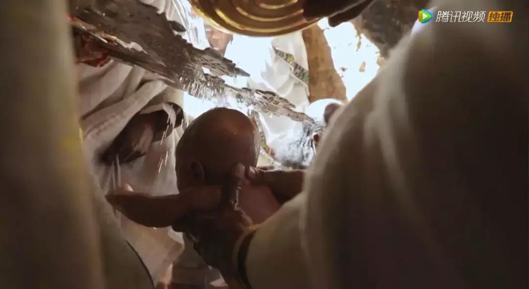 人在逆境要懂得坚持,面对逆境向阳而生