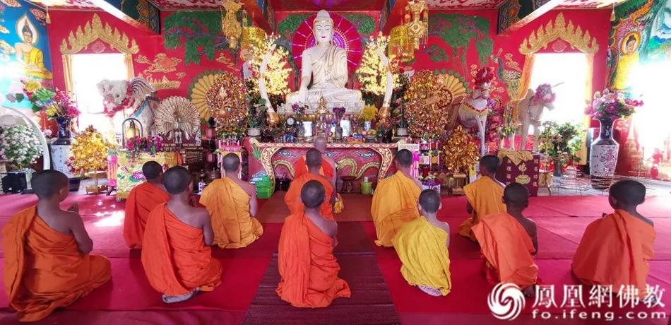 僧服有什么讲究,僧人僧衣不同颜色代表的意义