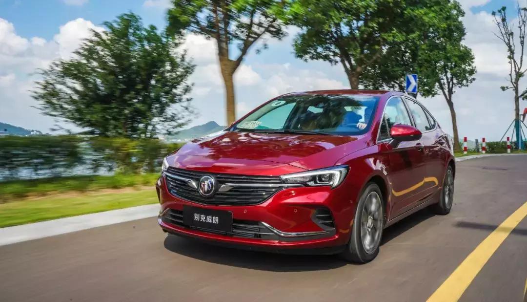别克威朗2022款20tcvt领先型落地价,2019款别克威朗1.5t双离合20t领先型